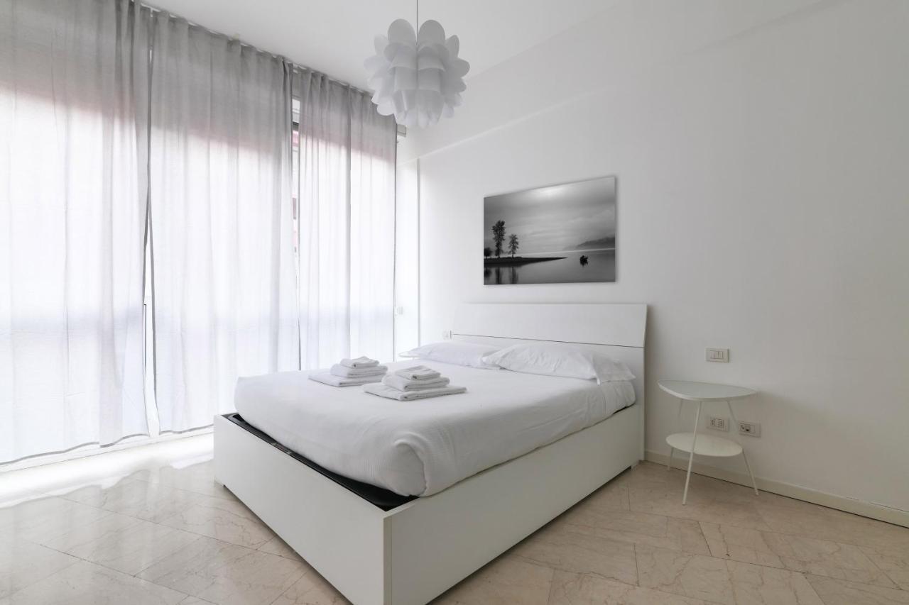 Prestige Boutique Homes - Duomo 1 Milan Luaran gambar