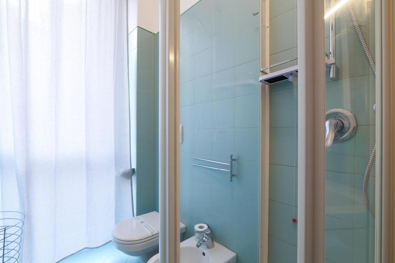 Prestige Boutique Homes - Duomo 1 Milan Luaran gambar